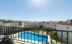 Beautiful Apartment With Sea Views!